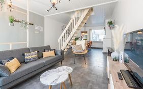 Great holiday House(6p)+free parking @Blankenberge